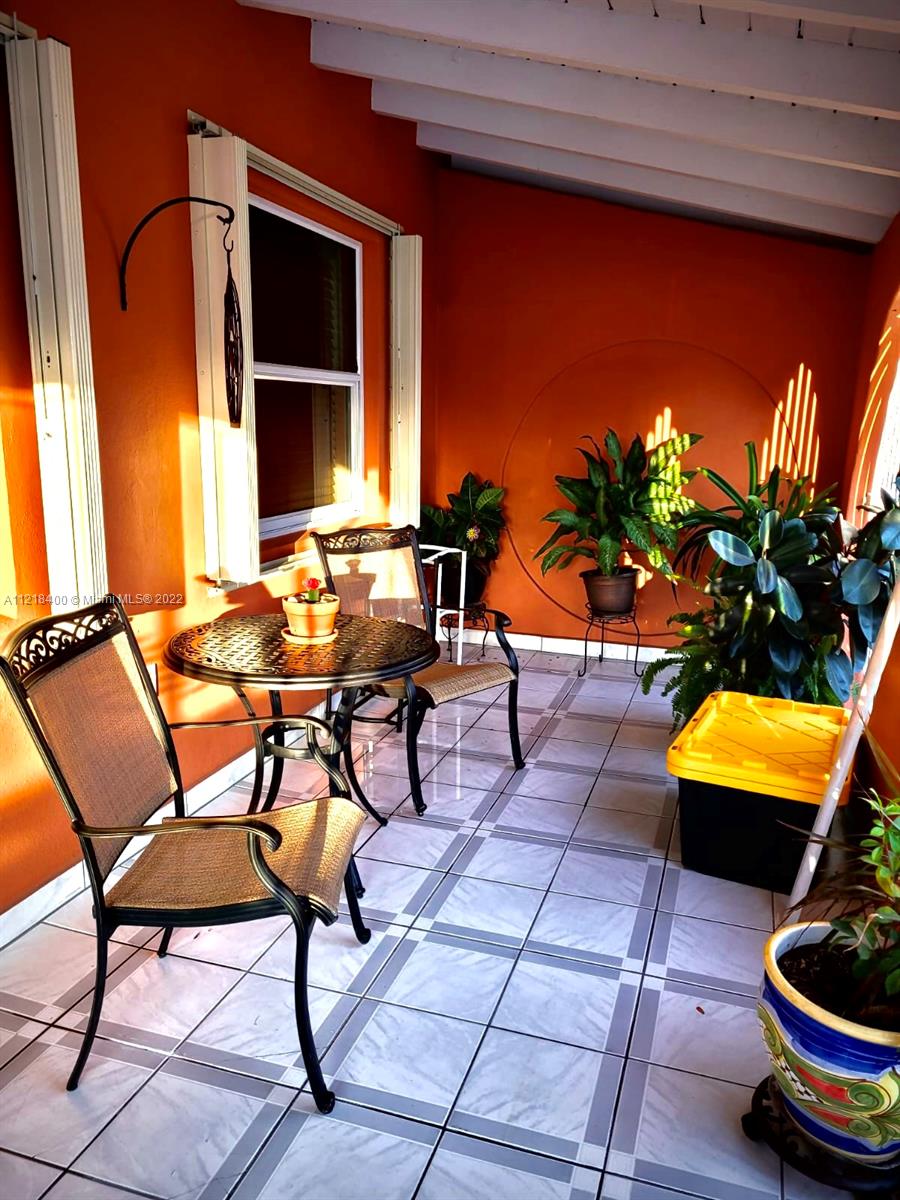 See details / 1778 sq. ft. $ 2022-08-04 0 Photo