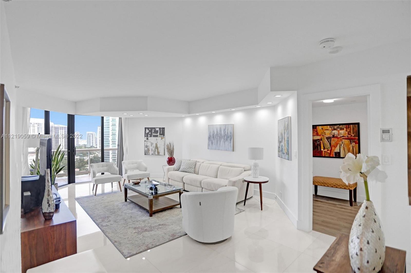 Photo of 20191 Country Club Dr #1810, Aventura, Florida, 33180 -