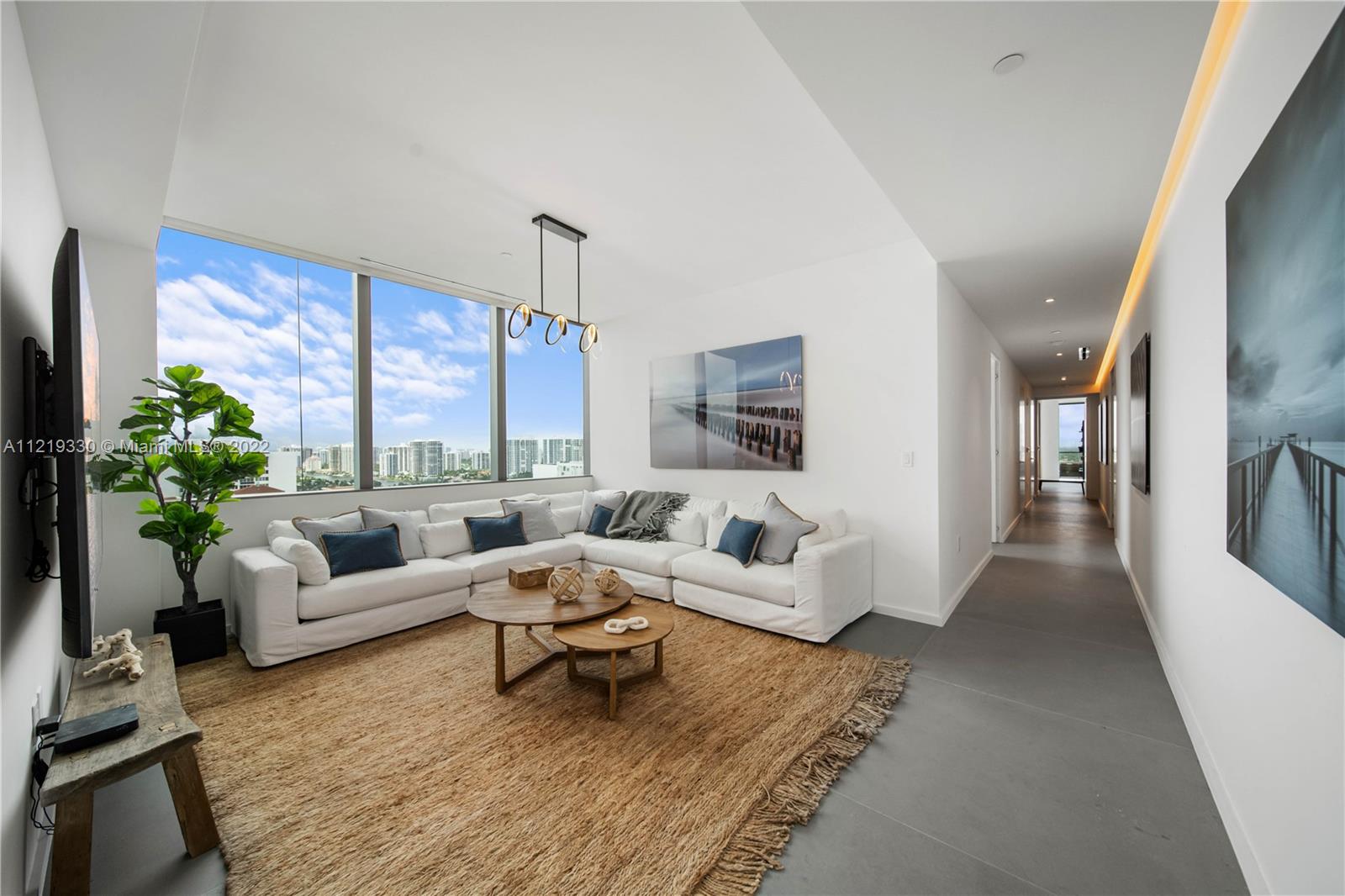 See details 22B 3 / 4 sq. ft. $ 2022-06-08 0 Photo