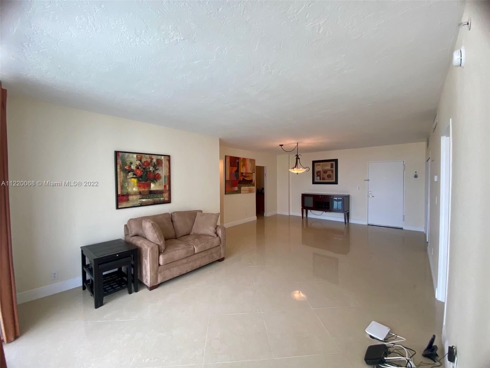 Photo of 3001 Ocean Dr #829, Hollywood, Florida, 33019 -