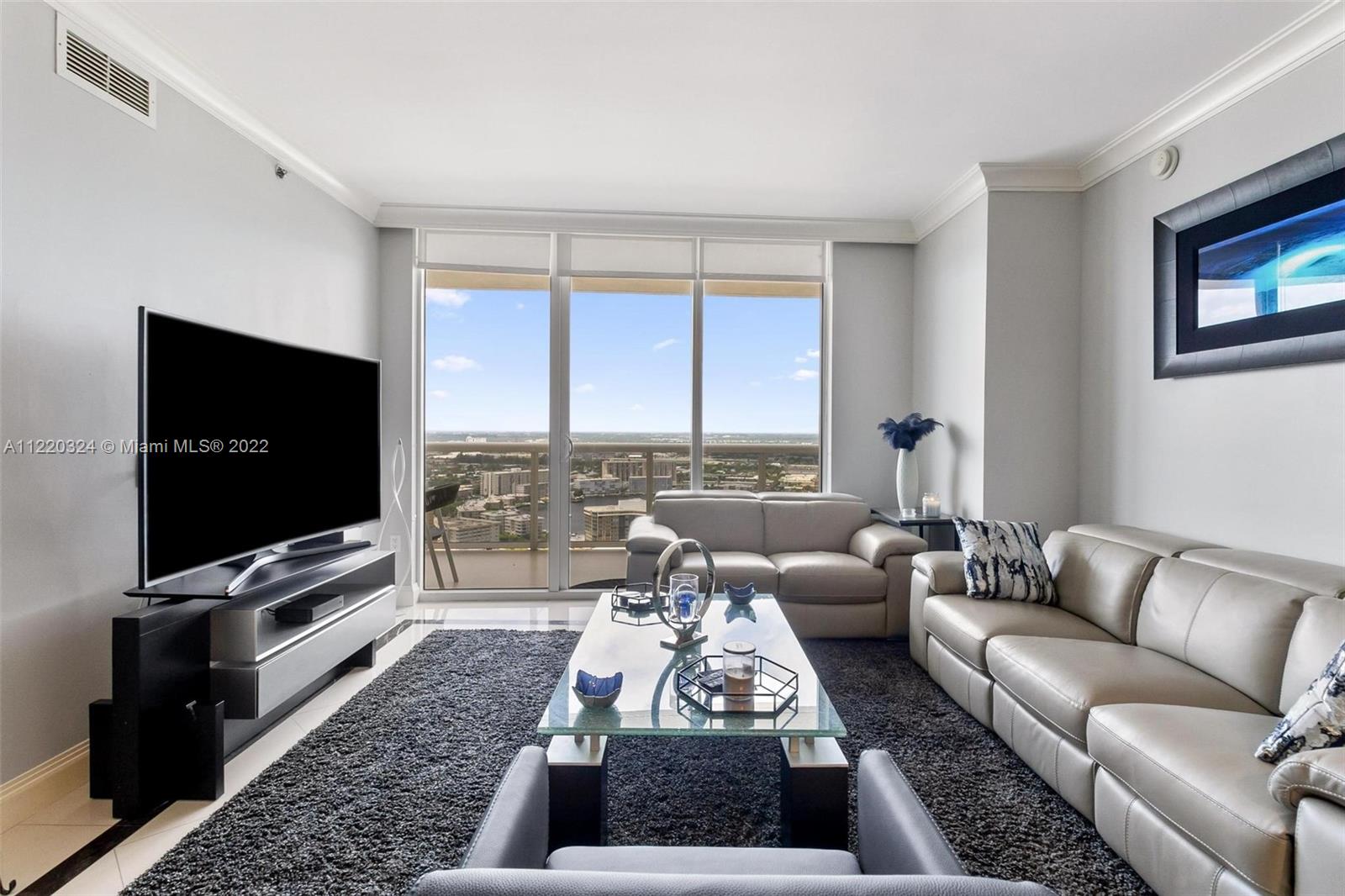 See details 3407 3 / 3 1571 sq. ft. $ 2022-06-10 0 Photo