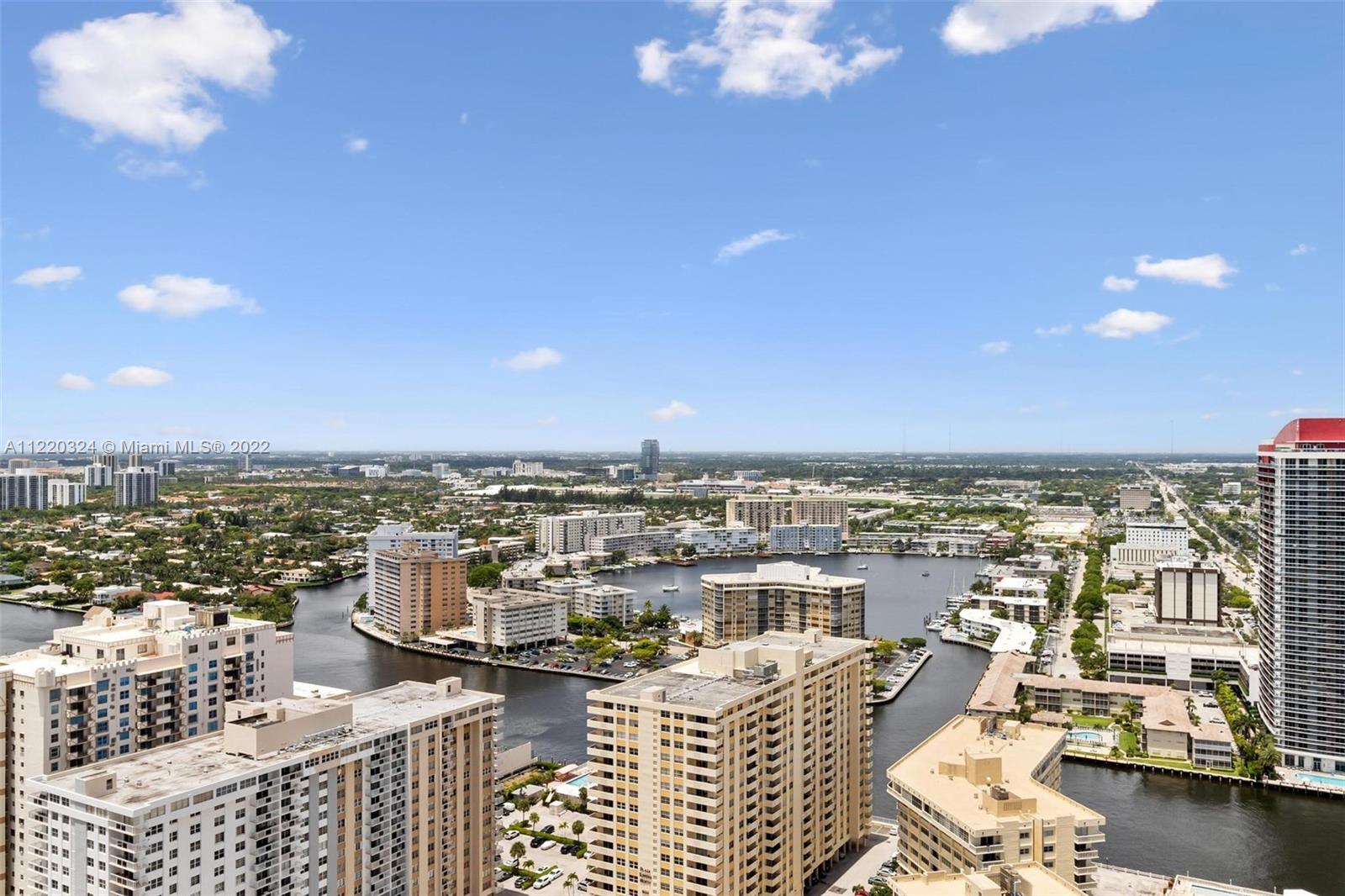 See details 3407 3 / 3 1571 sq. ft. $ 2022-06-10 0 Photo