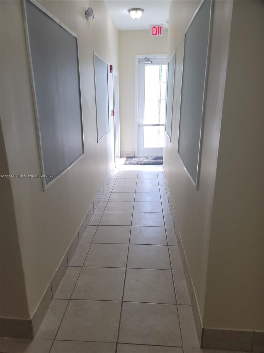 See details / sq. ft. $ 2022-06-11 0 Photo