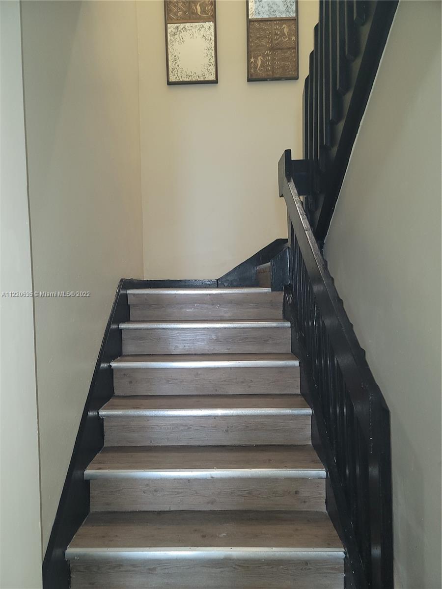 See details / sq. ft. $ 2022-06-11 0 Photo