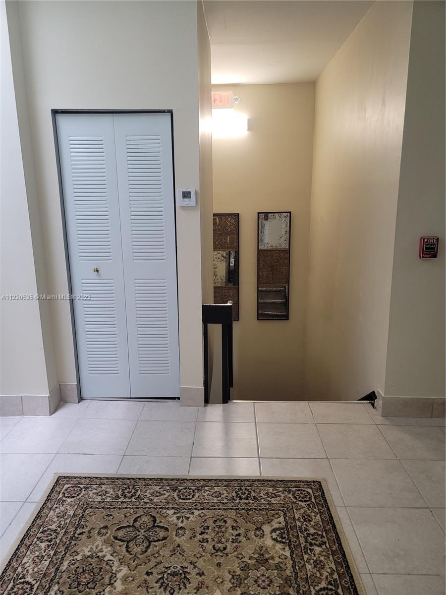 See details / sq. ft. $ 2022-06-11 0 Photo