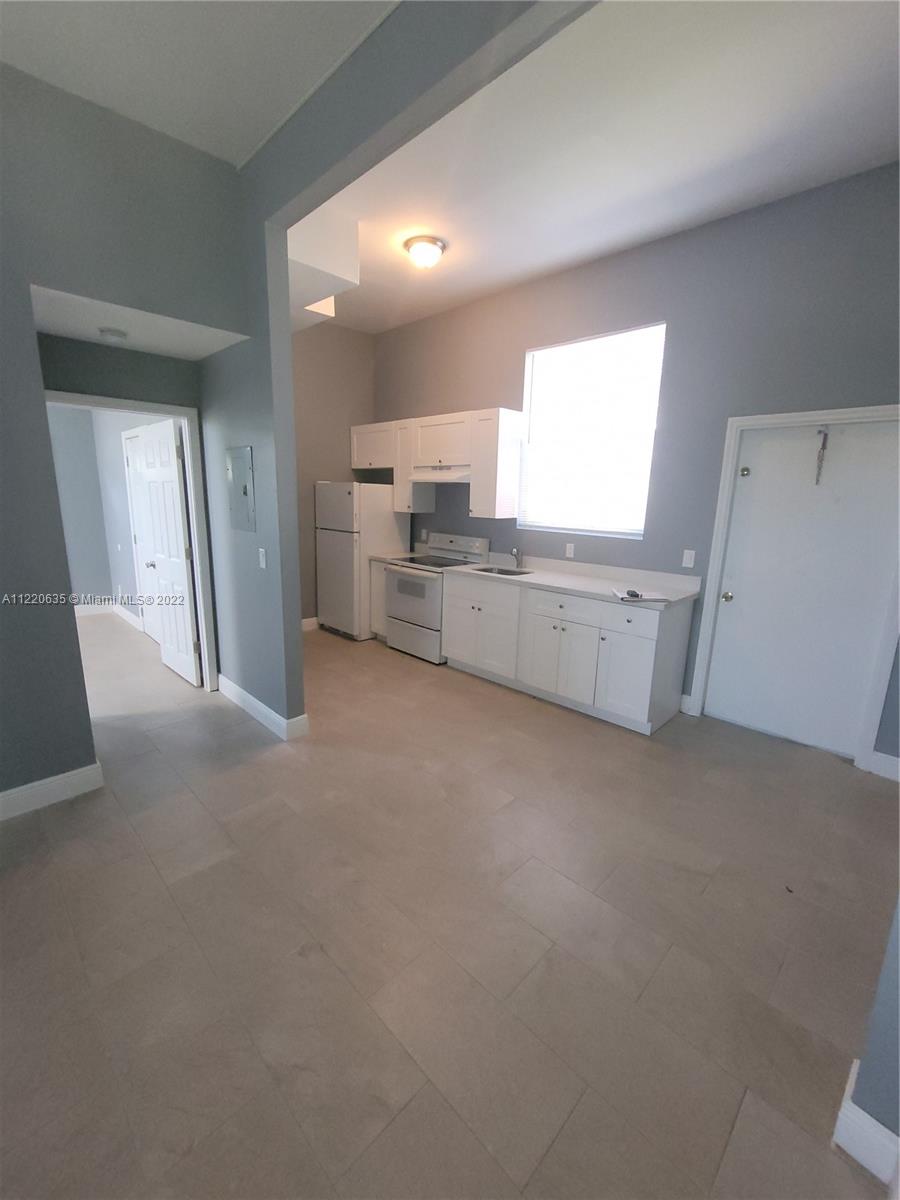 See details / sq. ft. $ 2022-06-11 0 Photo