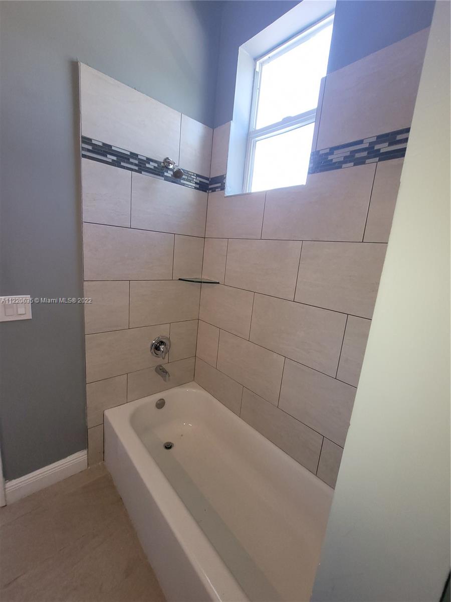See details / sq. ft. $ 2022-06-11 0 Photo