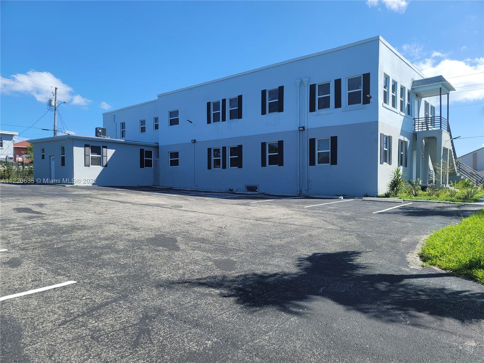 See details / sq. ft. $ 2022-06-11 0 Photo
