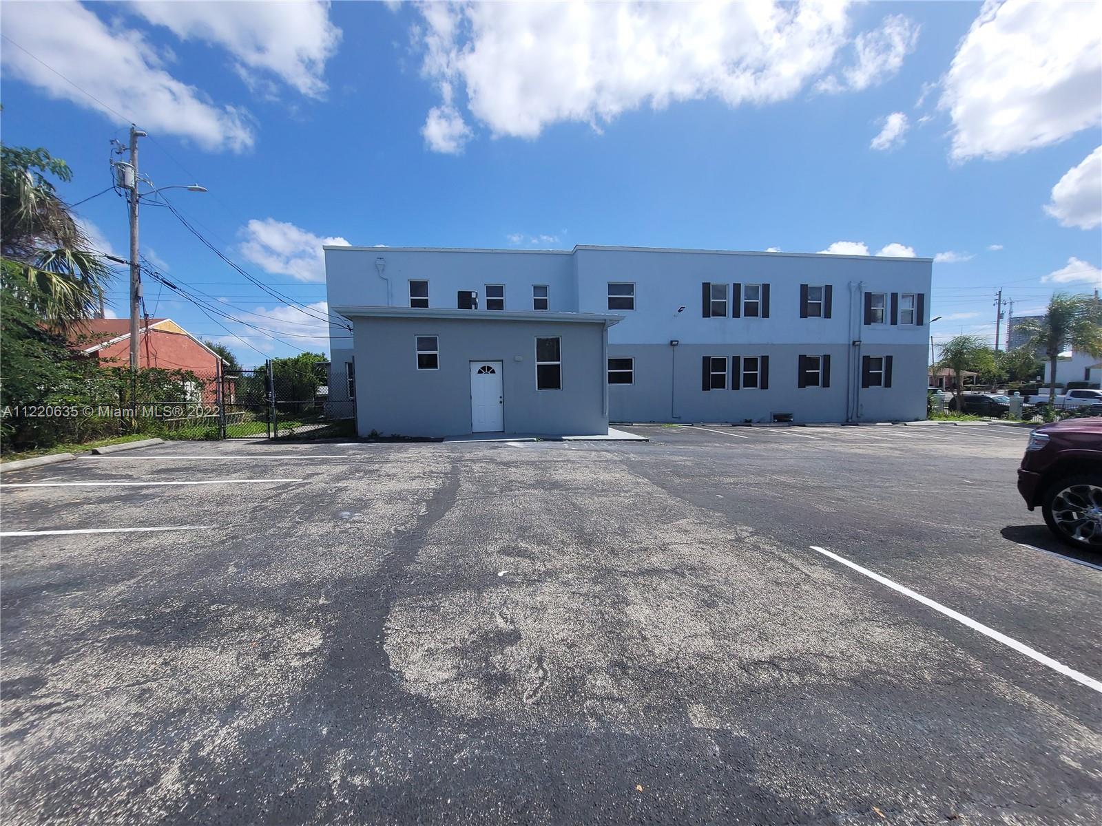 See details / sq. ft. $ 2022-06-11 0 Photo