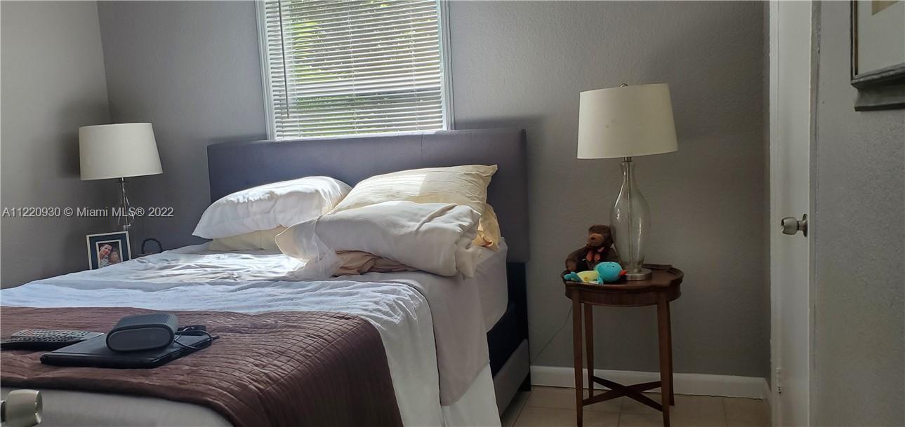 See details / 1611 sq. ft. $ 2022-10-31 0 Photo