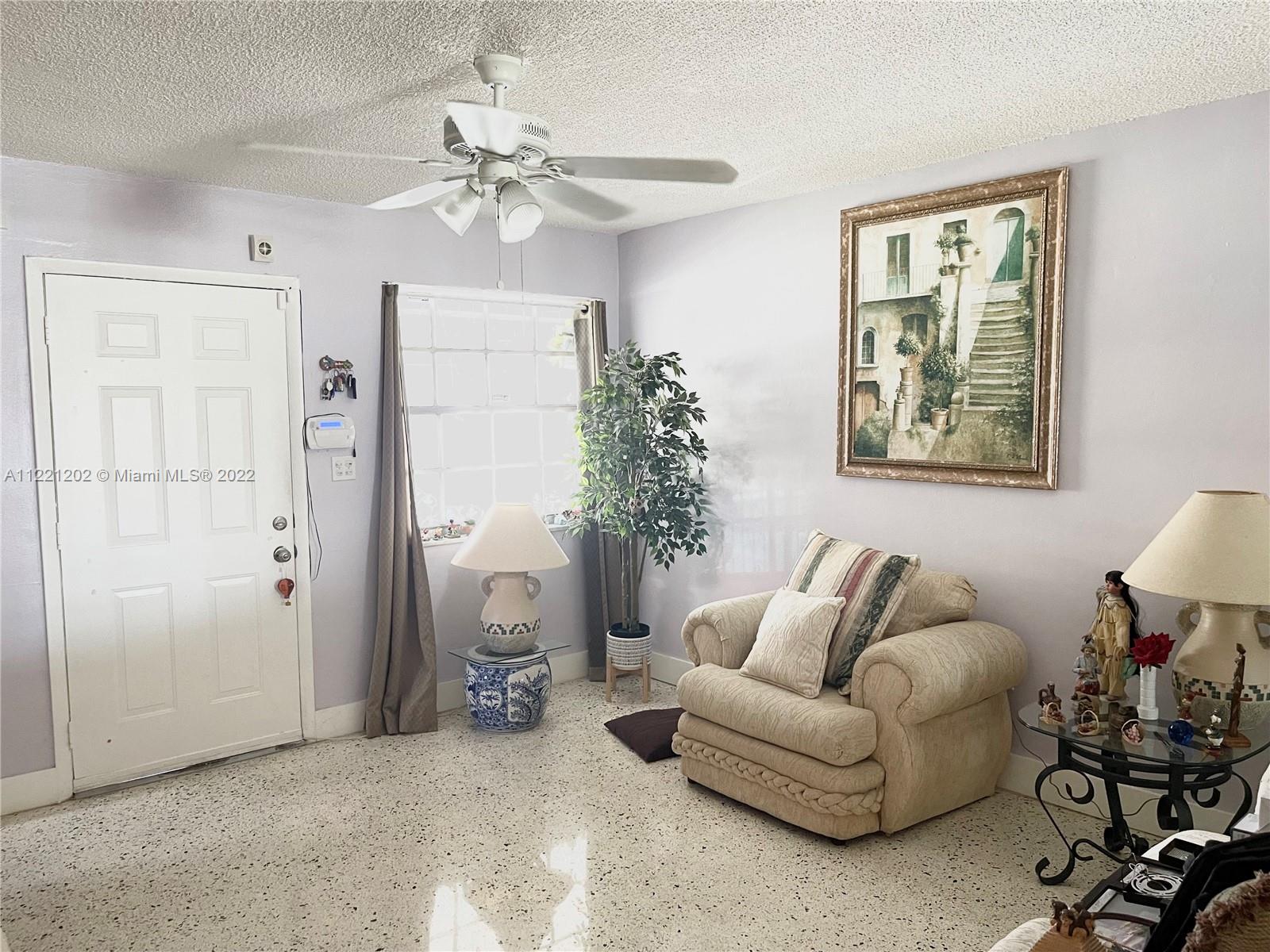 See details / 2424 sq. ft. $ 2022-07-11 0 Photo