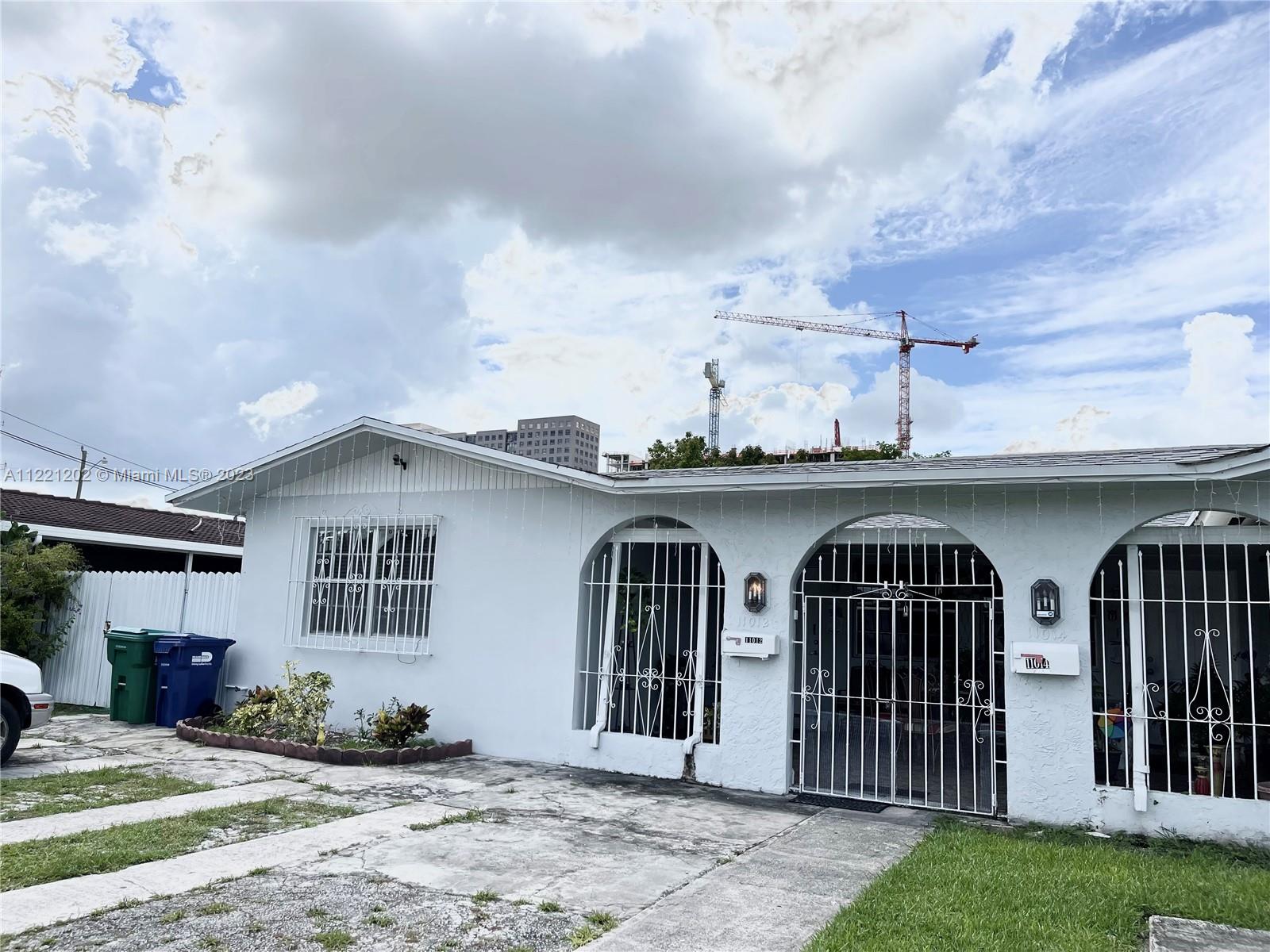 See details / 2424 sq. ft. $ 2022-07-11 0 Photo