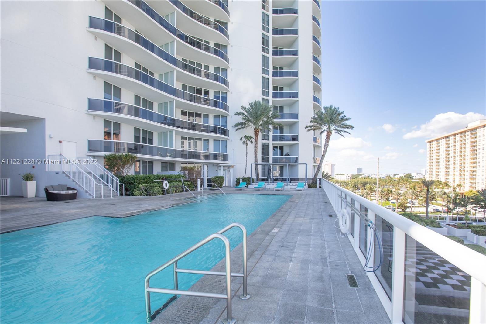 See details 2606 3 / 4 2558 sq. ft. $ 2022-07-29 0 Photo