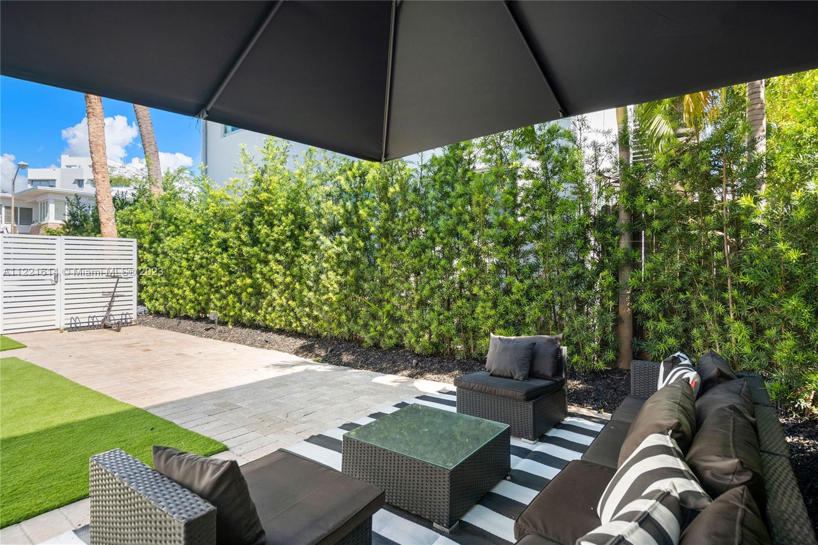 See details / sq. ft. $ 2023-01-10 0 Photo