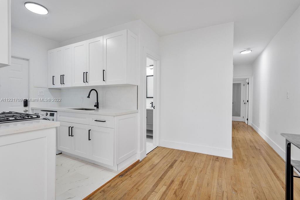 See details / sq. ft. $ 2023-01-11 0 Photo