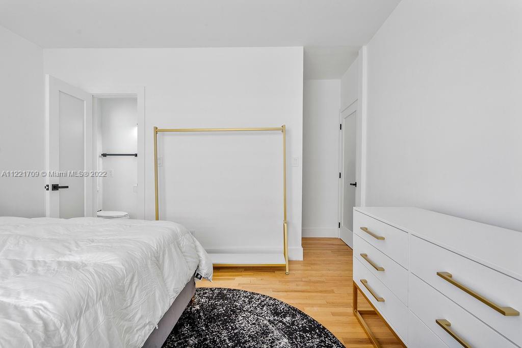 See details / sq. ft. $ 2023-01-11 0 Photo