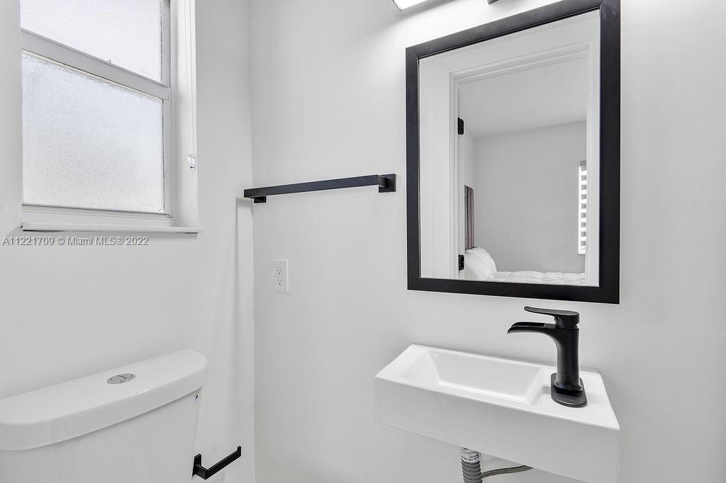 See details / sq. ft. $ 2023-01-11 0 Photo