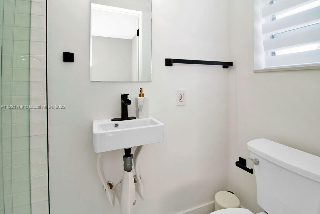 See details / sq. ft. $ 2023-01-11 0 Photo