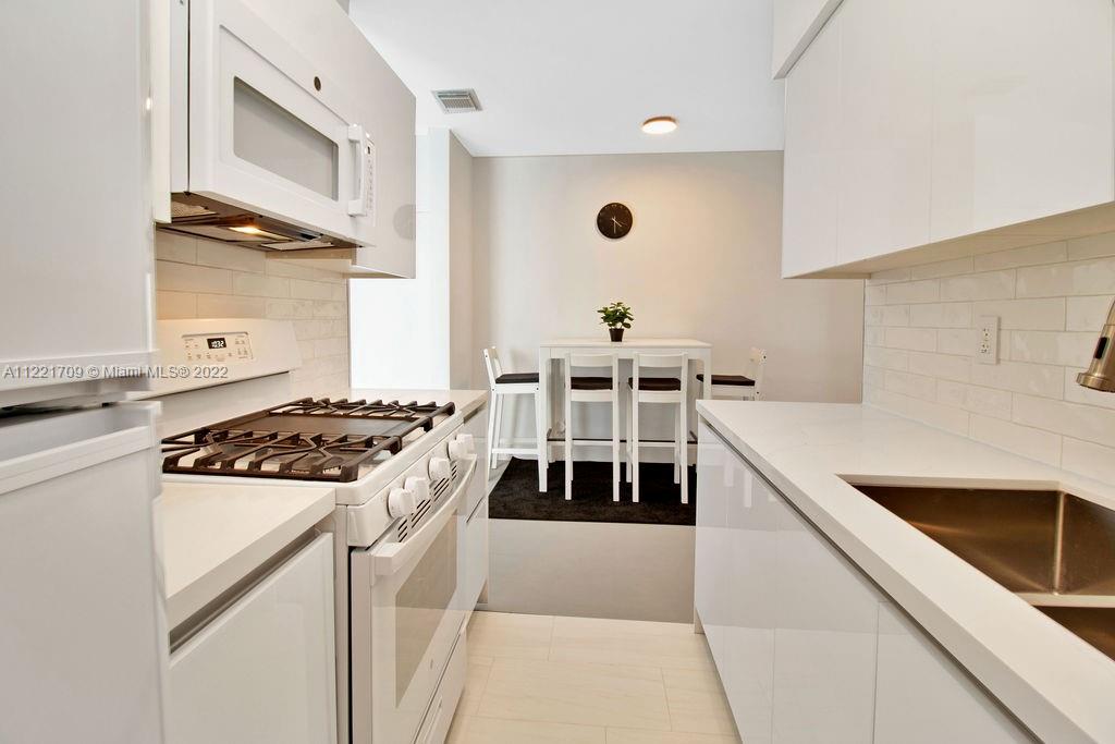 See details / sq. ft. $ 2023-01-11 0 Photo