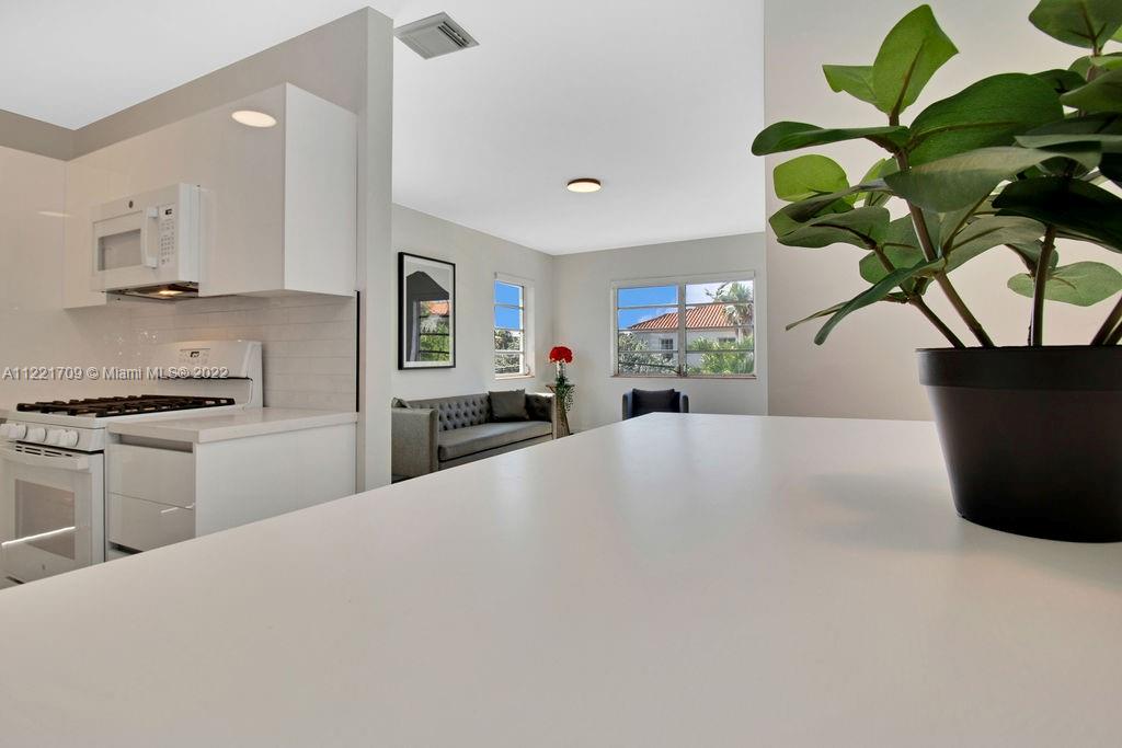 See details / sq. ft. $ 2023-01-11 0 Photo