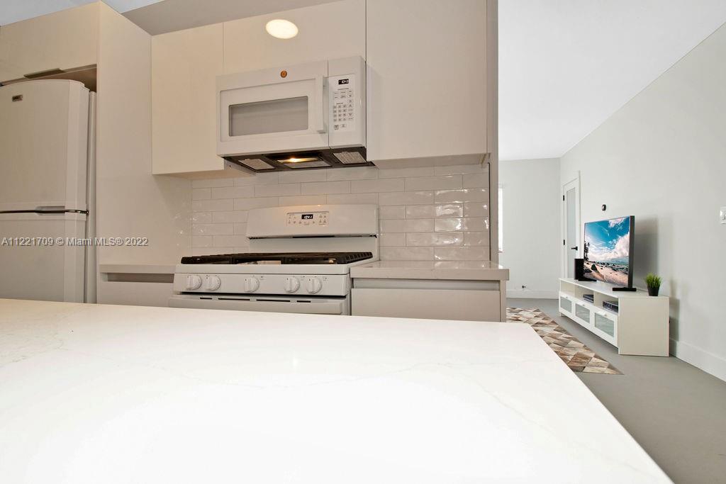 See details / sq. ft. $ 2023-01-11 0 Photo