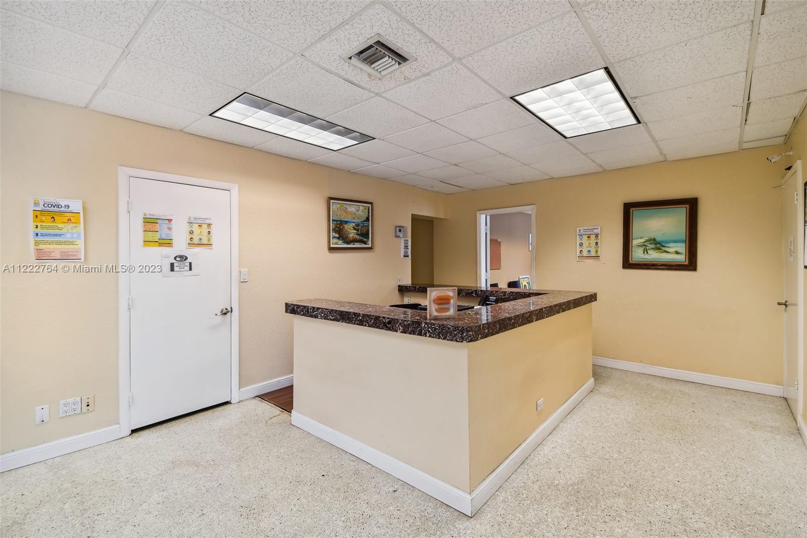 See details / sq. ft. $ 2022-11-30 0 Photo