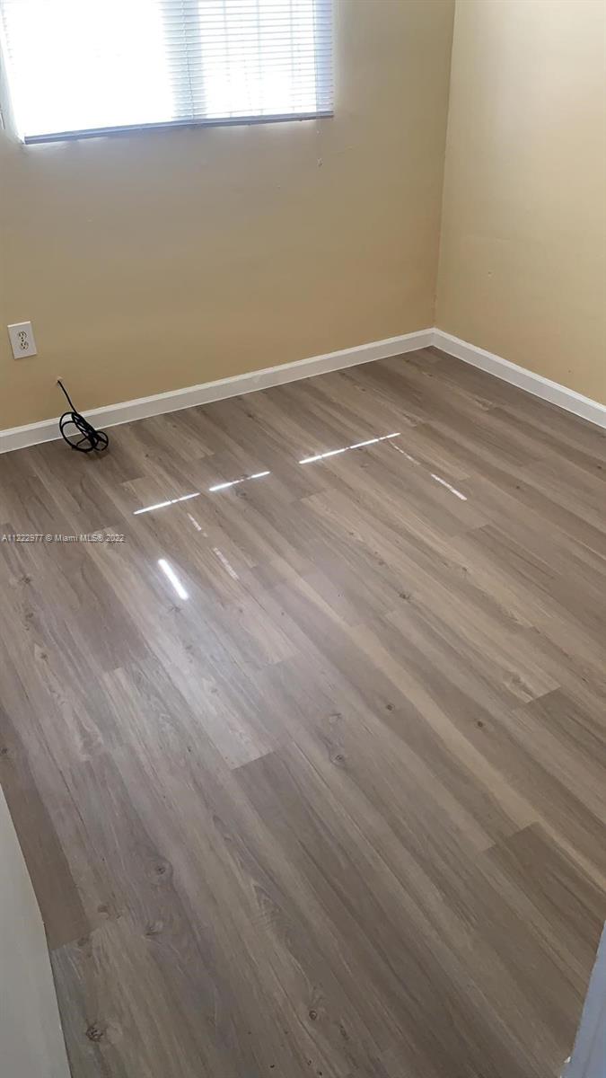 See details / sq. ft. $ 2022-06-15 0 Photo