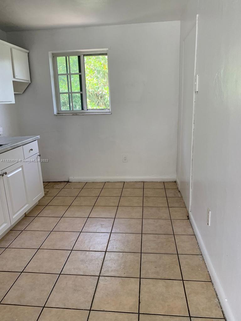 See details / sq. ft. $ 2022-06-16 0 Photo