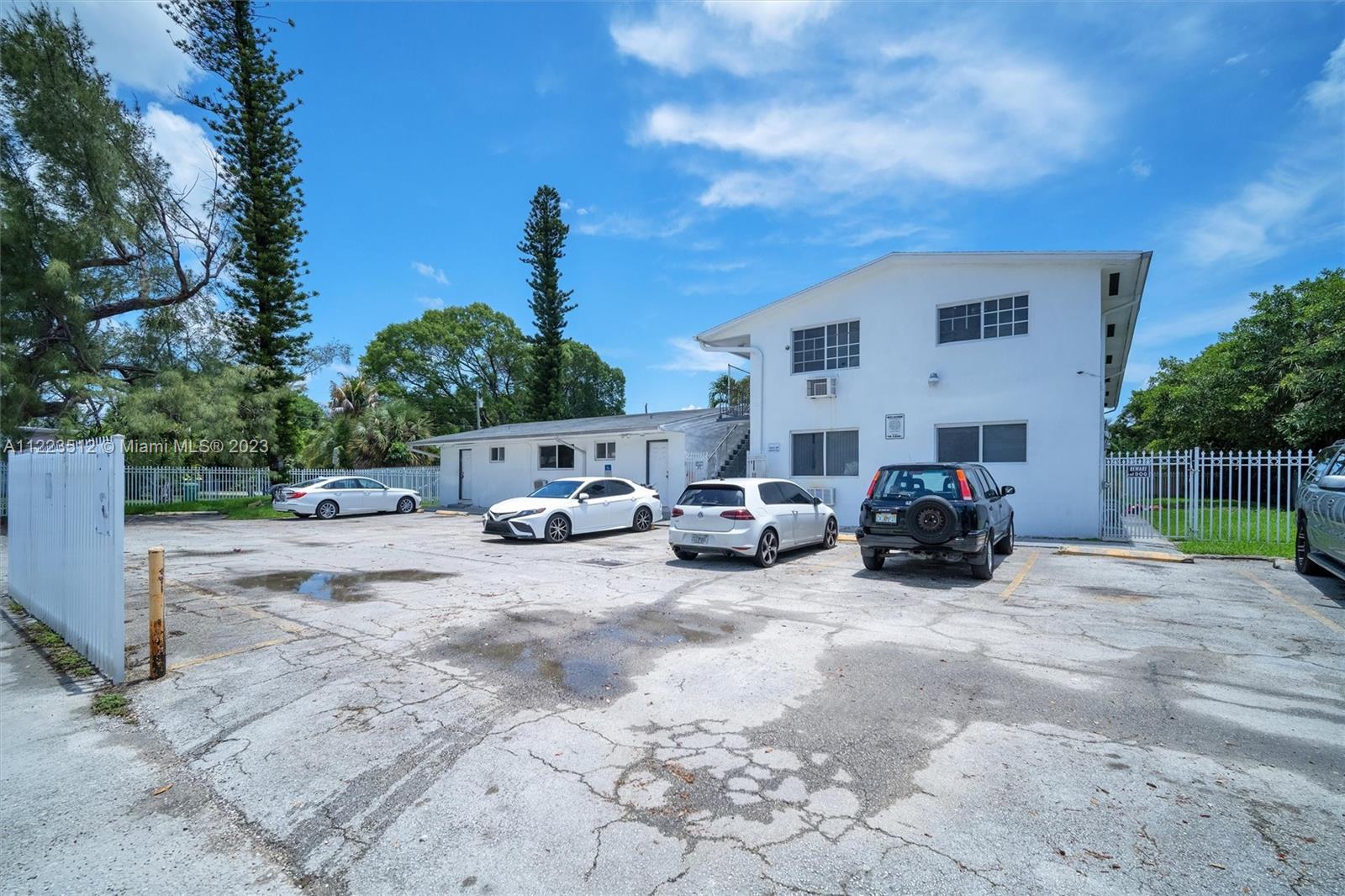 See details / sq. ft. $ 2022-06-16 0 Photo