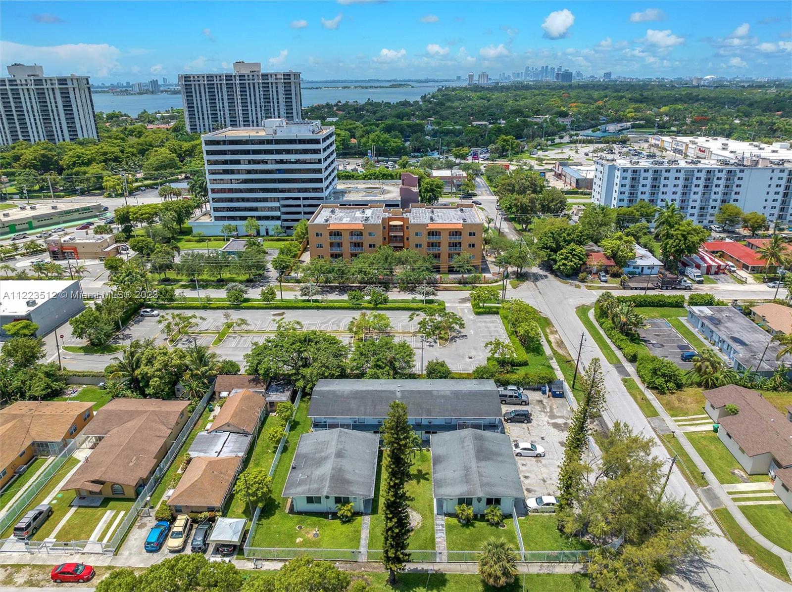See details / sq. ft. $ 2022-06-16 0 Photo