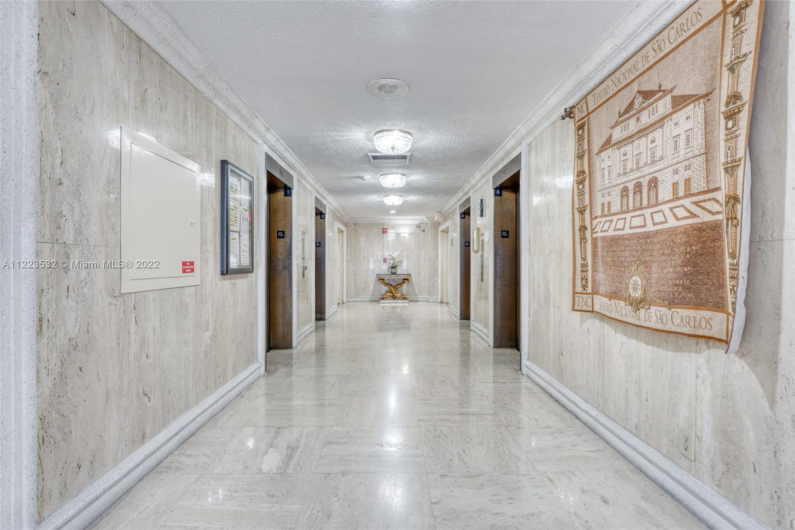 Photo of 600 Three Islands Blvd #1821, Hallandale Beach, Florida, 33009 - HALLWAY
