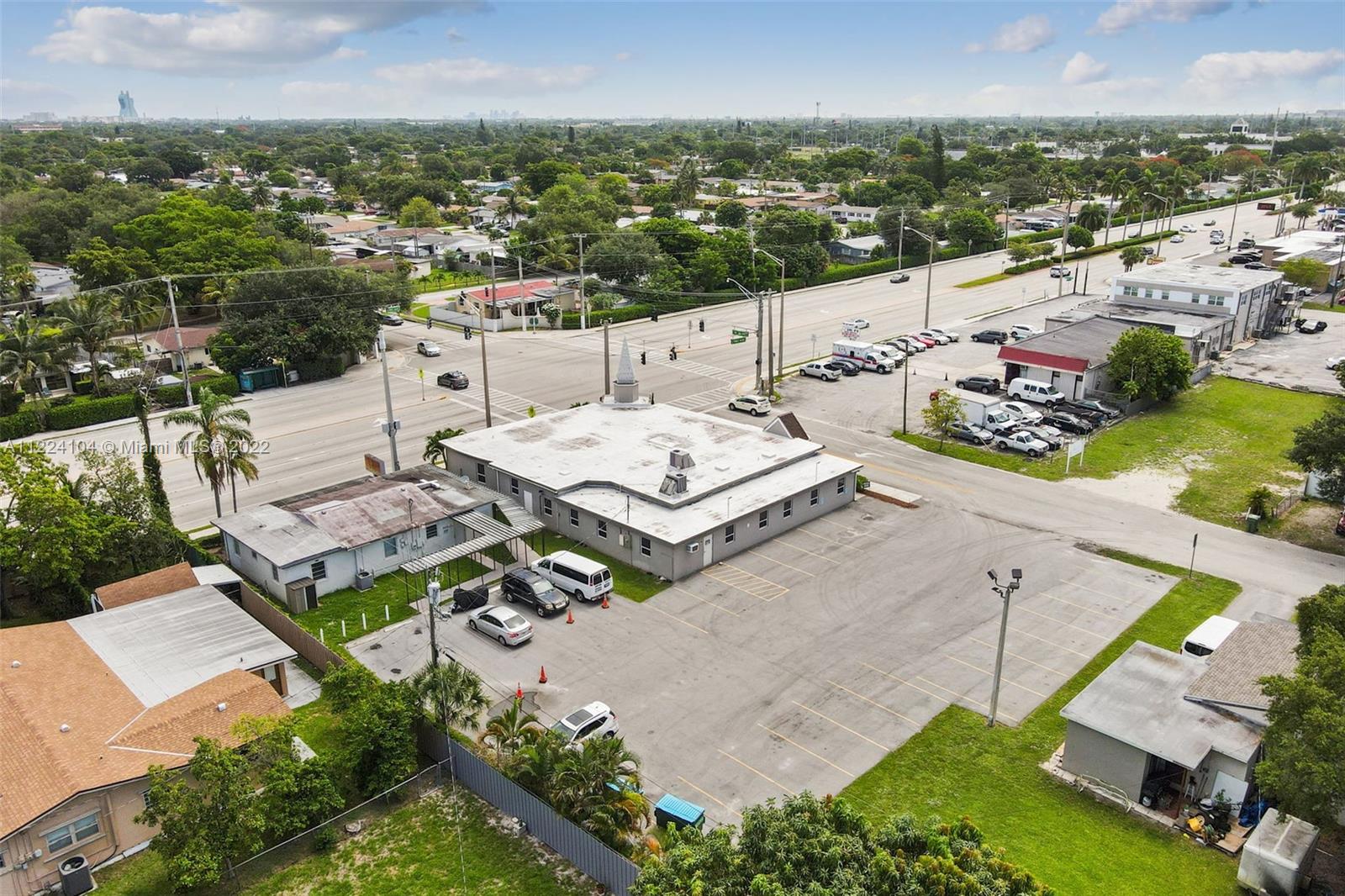 See details / sq. ft. $ 2022-09-12 0 Photo