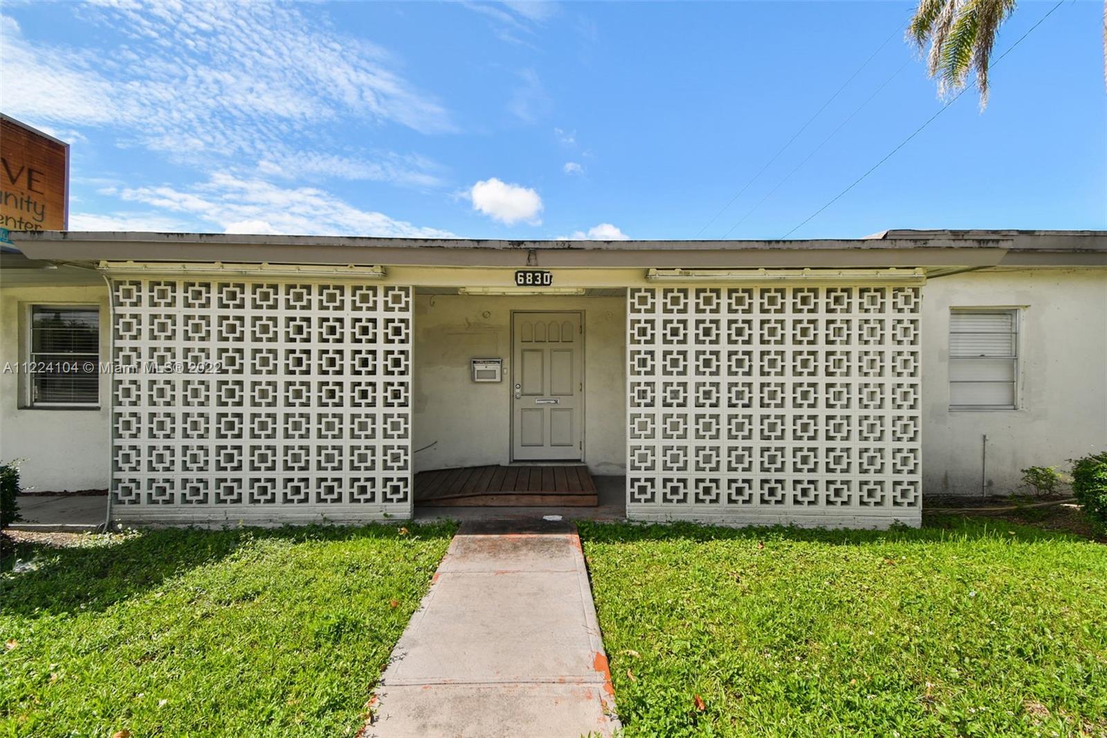 See details / sq. ft. $ 2022-09-12 0 Photo
