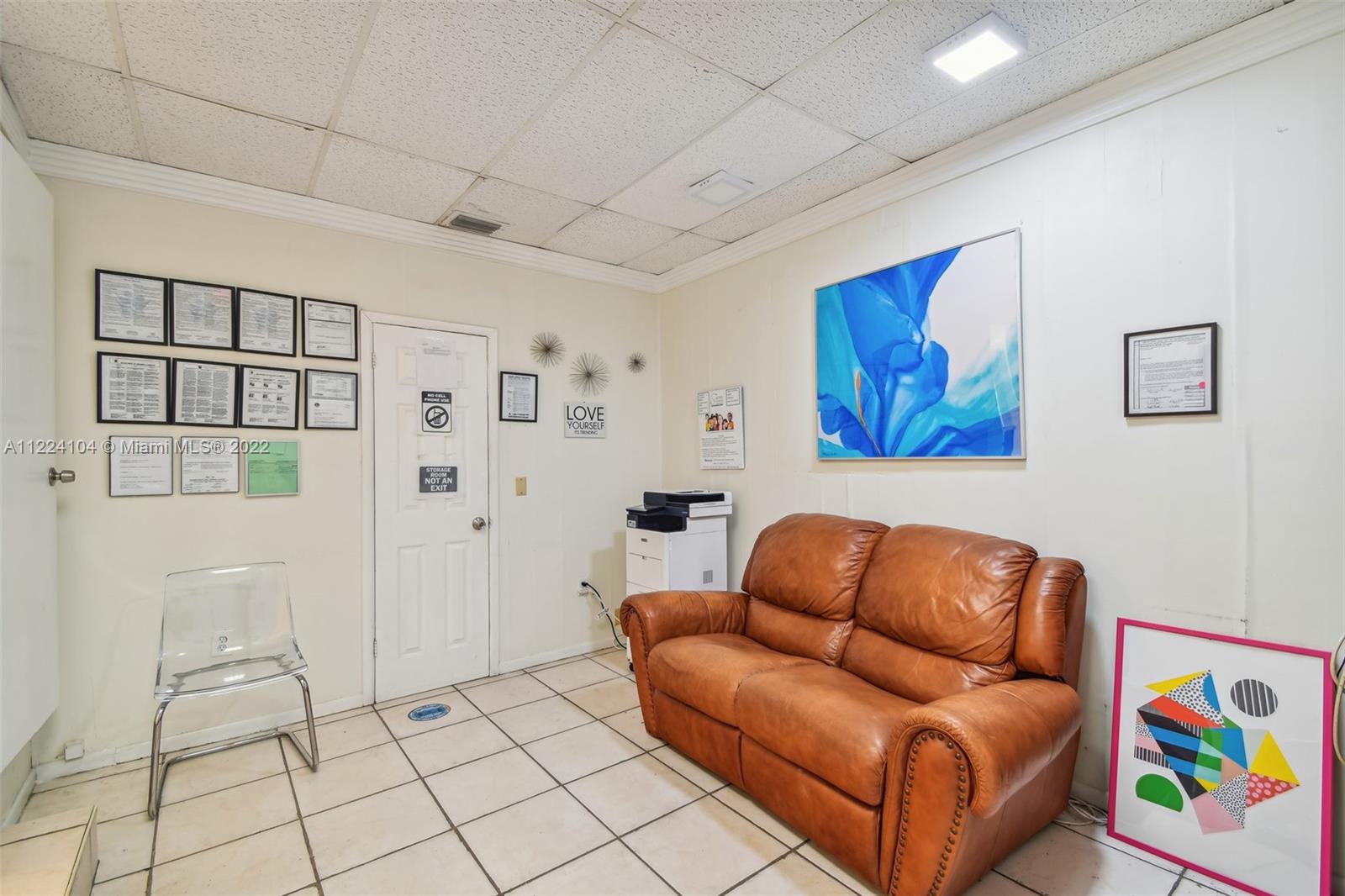See details / sq. ft. $ 2022-09-12 0 Photo