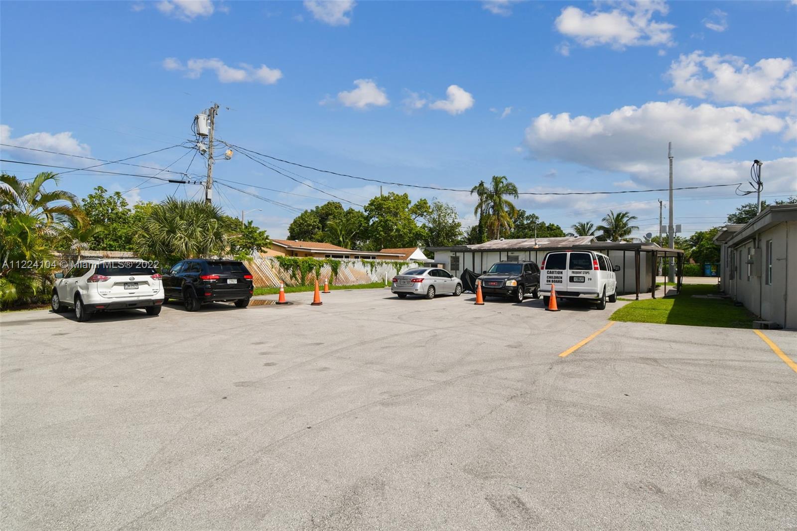 See details / sq. ft. $ 2022-09-12 0 Photo