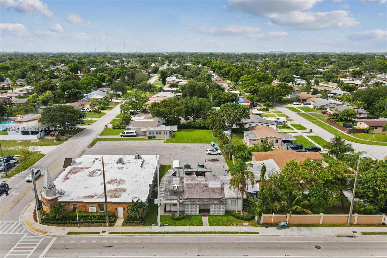 See details / sq. ft. $ 2022-09-12 0 Photo