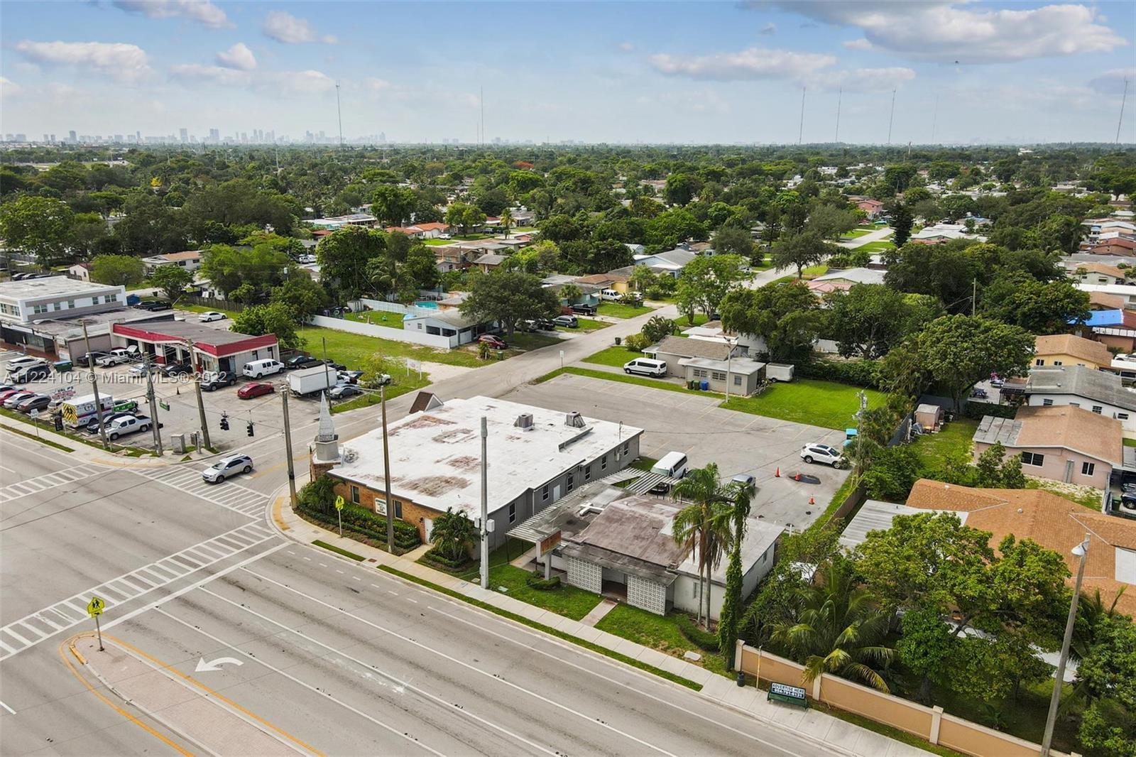 See details / sq. ft. $ 2022-09-12 0 Photo