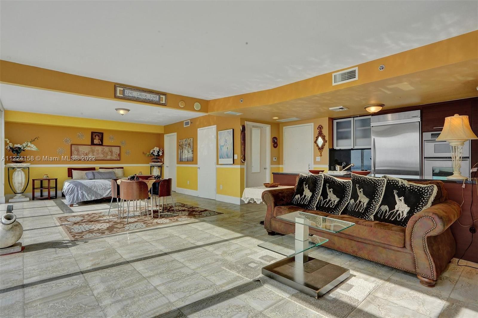 See details 5107 1 / 1 871 sq. ft. $ 2022-06-17 0 Photo