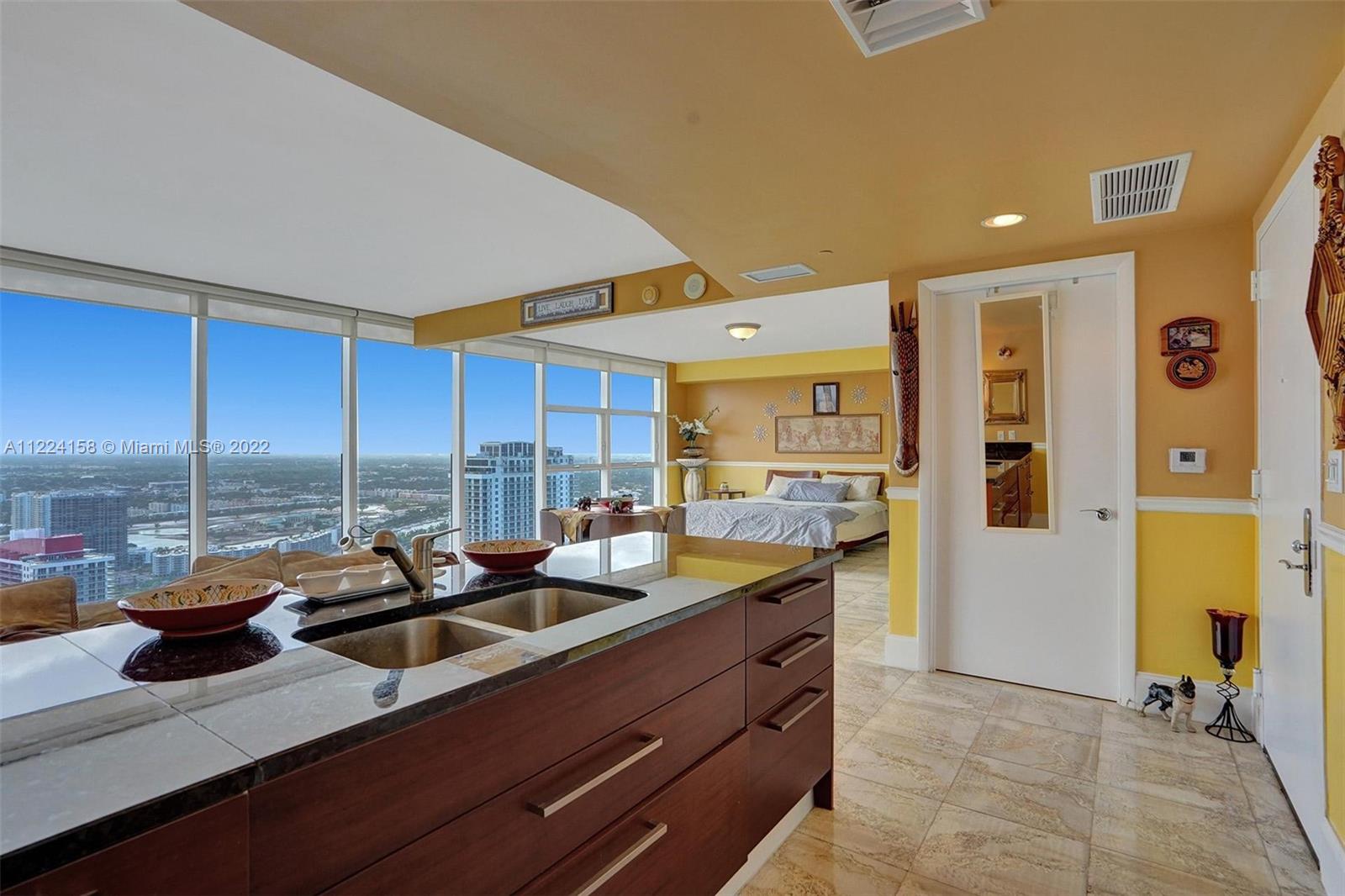 See details 5107 1 / 1 871 sq. ft. $ 2022-06-17 0 Photo