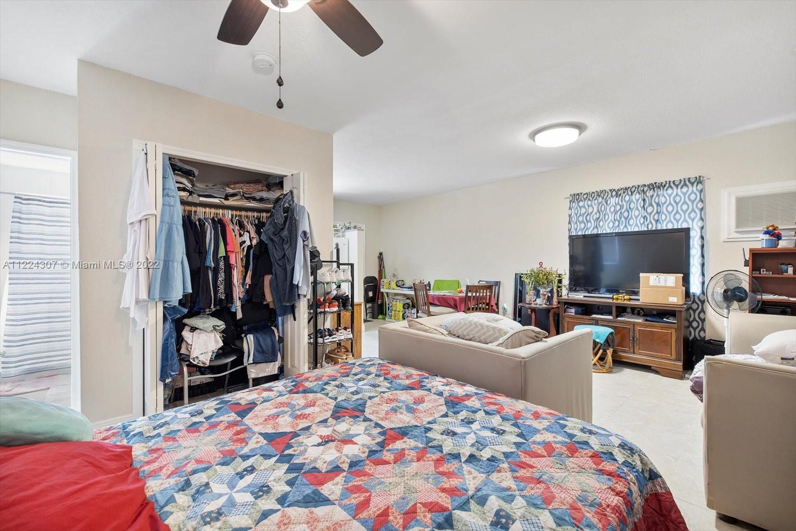 See details / sq. ft. $ 2022-09-16 0 Photo