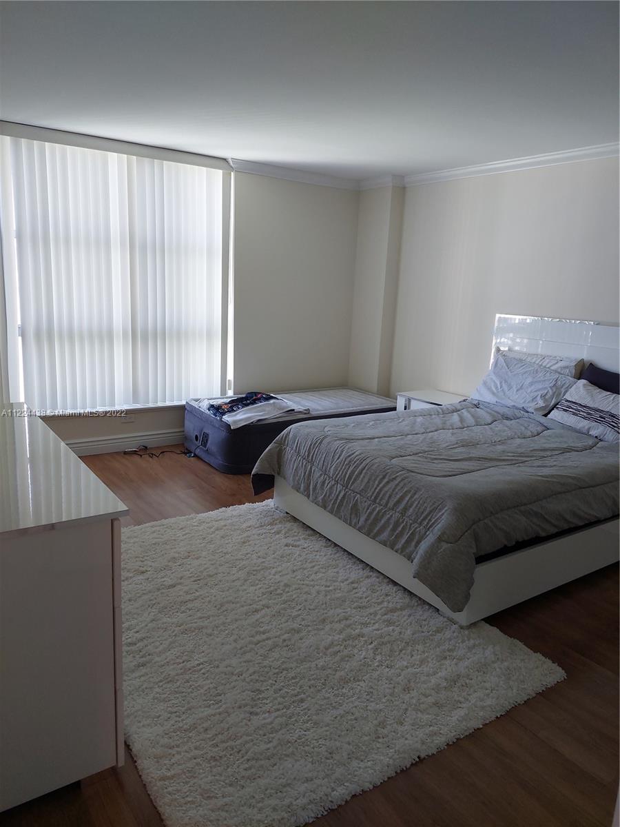 Photo of 3600 Mystic Pointe Dr #1514, Aventura, Florida, 33180 - MASTER BEDROOM
