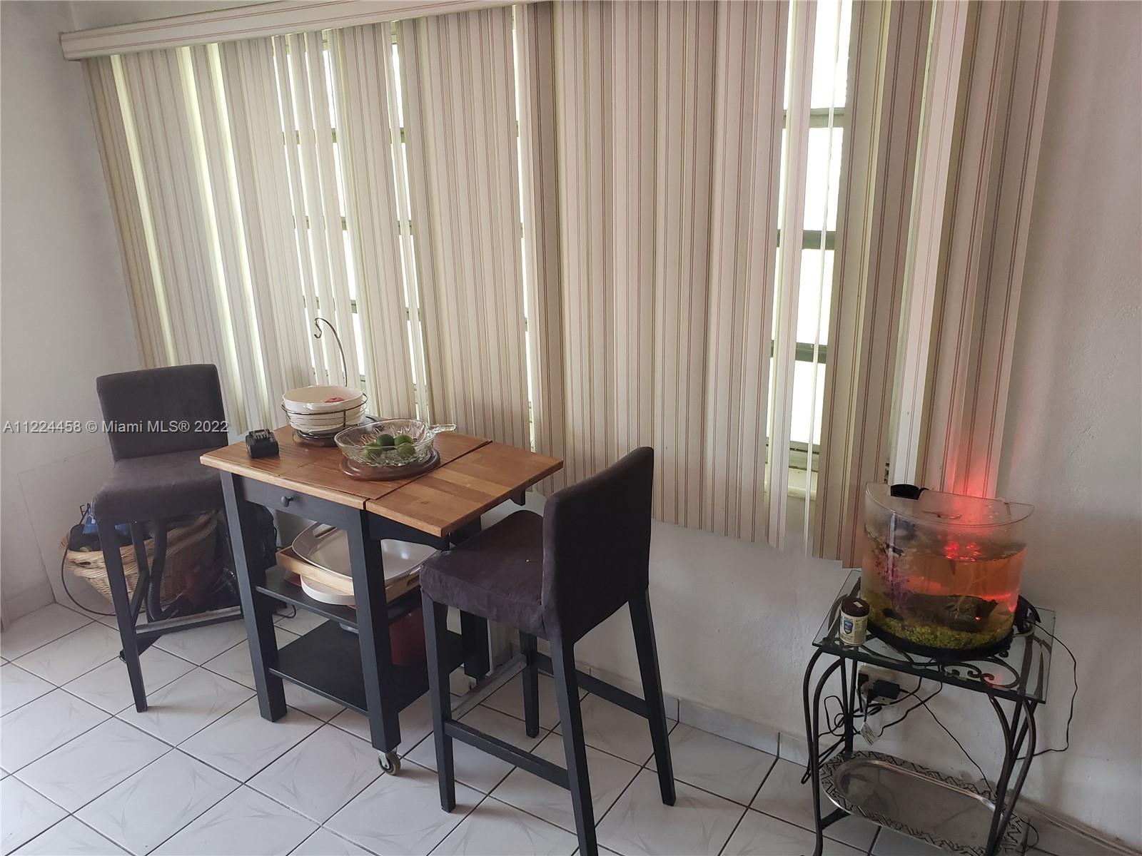 See details / 2159 sq. ft. $ 2022-09-22 0 Photo