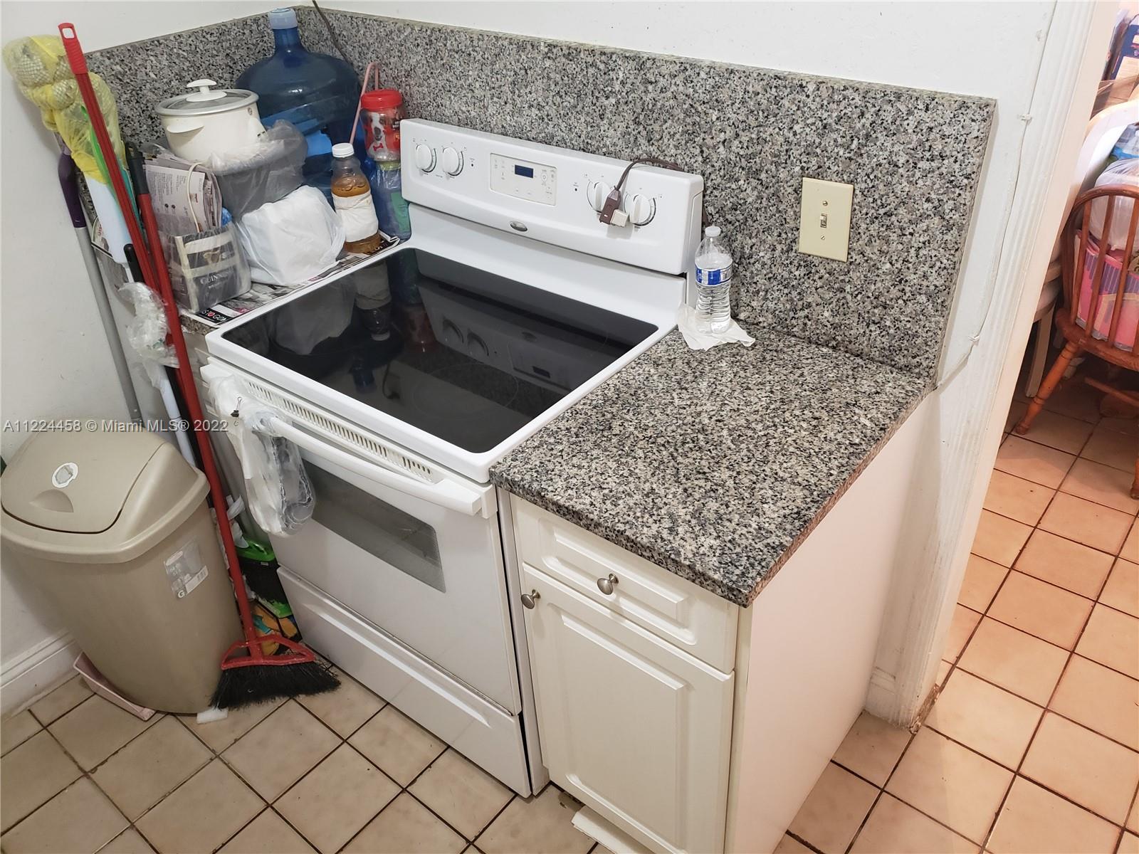 See details / 2159 sq. ft. $ 2022-09-22 0 Photo