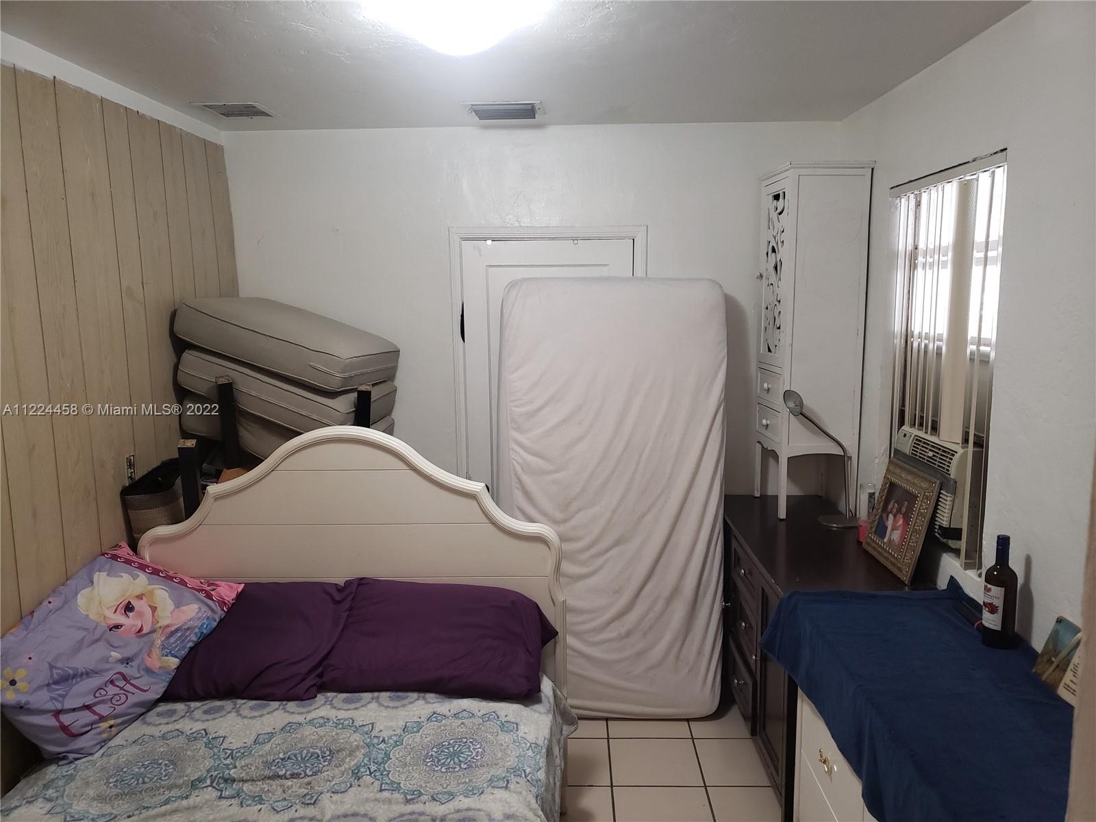 See details / 2159 sq. ft. $ 2022-09-22 0 Photo