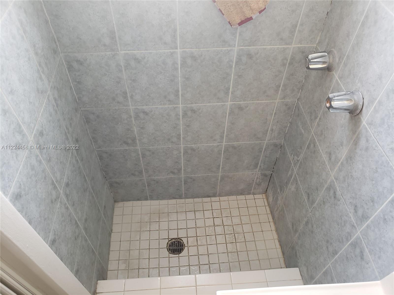 See details / 2159 sq. ft. $ 2022-09-22 0 Photo