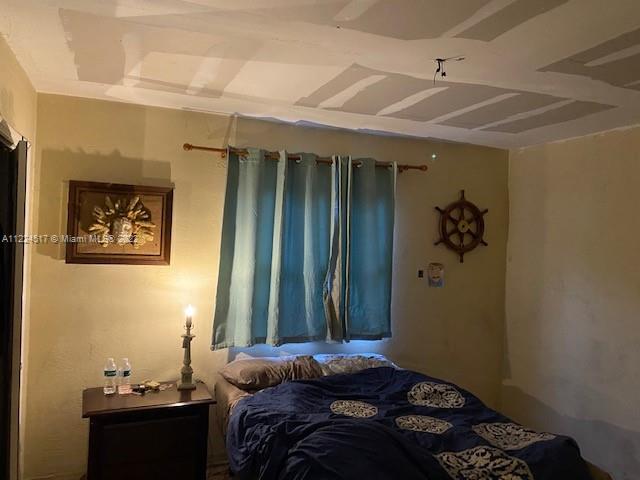 See details / 1425 sq. ft. $ 2022-10-06 0 Photo