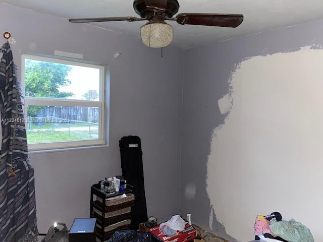 See details / 1425 sq. ft. $ 2022-10-06 0 Photo