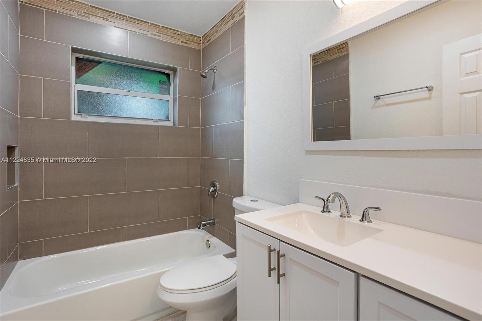 See details / 2190 sq. ft. $ 2022-06-19 0 Photo