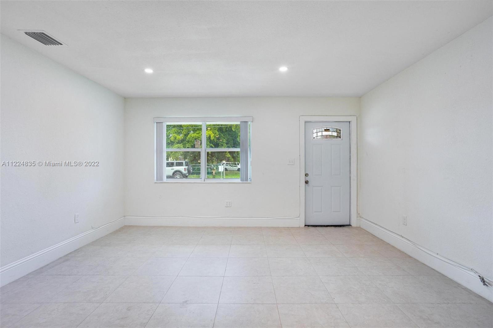 See details / 2190 sq. ft. $ 2022-06-19 0 Photo