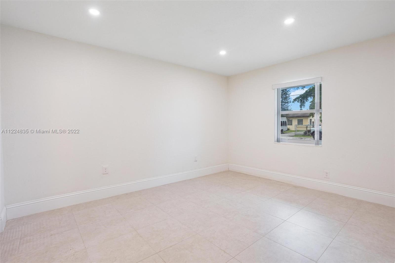 See details / 2190 sq. ft. $ 2022-06-19 0 Photo